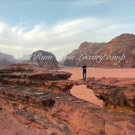 Wadi Rum Rose Luxury Camp Exterior foto