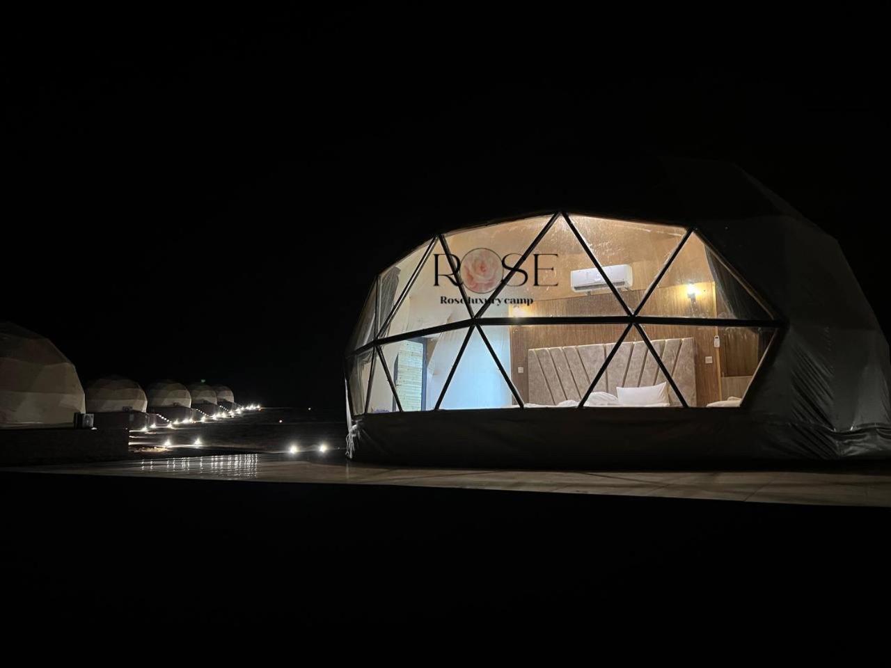 Wadi Rum Rose Luxury Camp Exterior foto